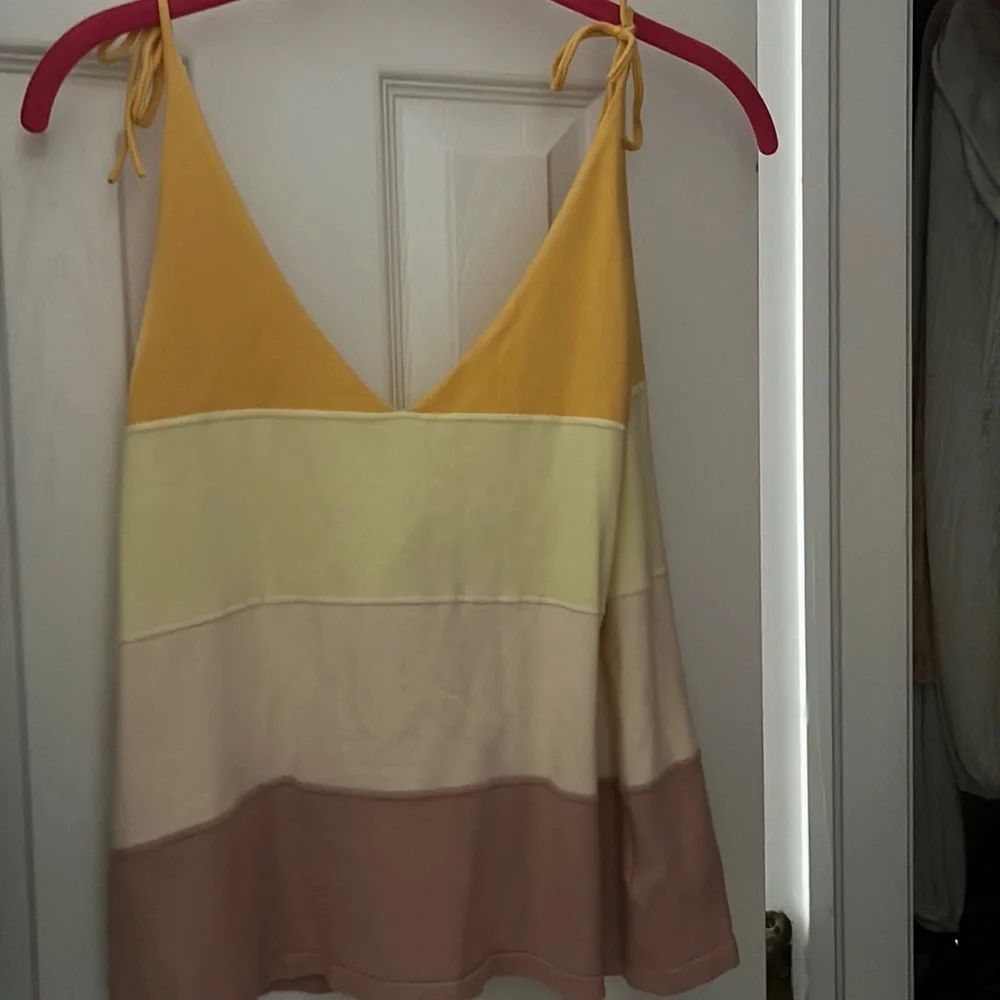 Infinity top - Picture 1 of 2